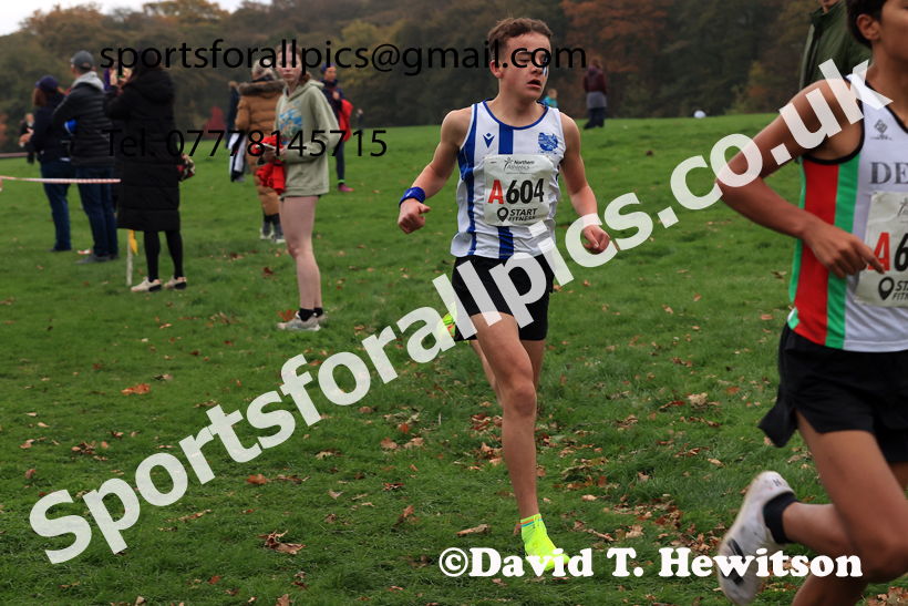Boys Under-15s relay, 2025 Northern Cross Country Relays, Graves Park, Sheffield. Photo: David T. Hewitson/Sports for All Pics